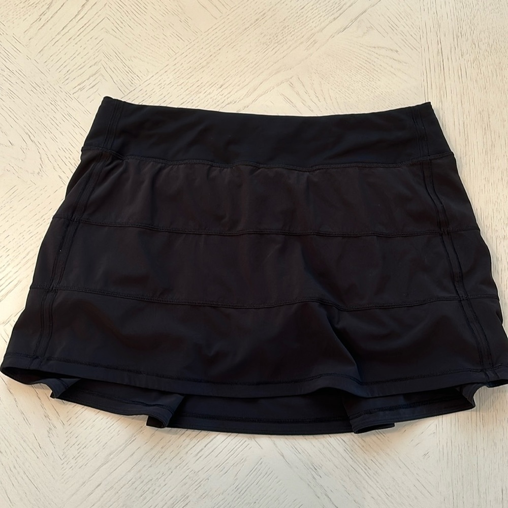 Lululemon Black Circuit Breaker Skirt 10
